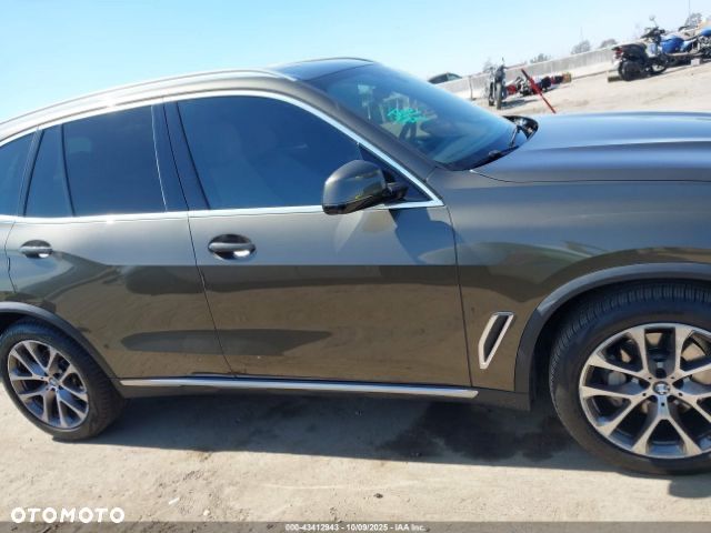 BMW X5 xDrive40i - 5