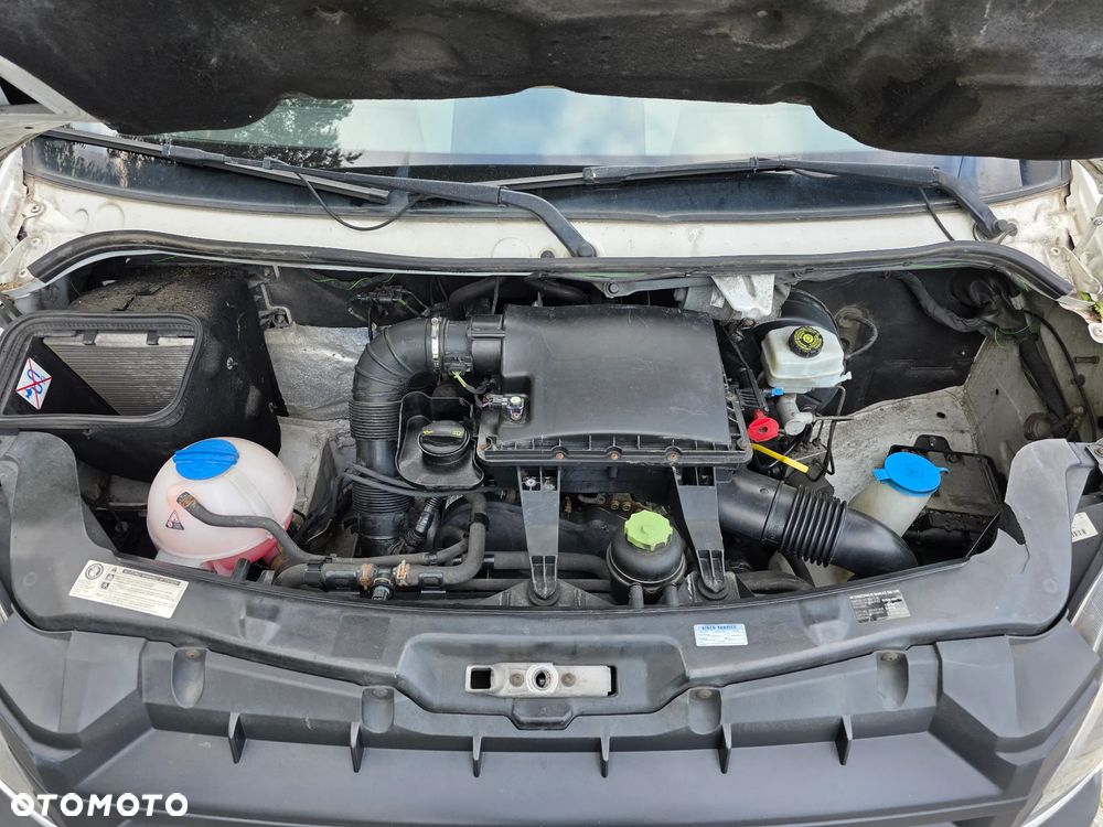 Volkswagen Crafter - 38