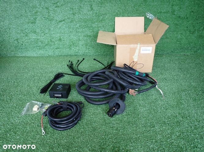 TOYOTA HILUX 15- wiązka haka moduł instalacja 8545-1232 PZ457-N0564-000 - 2