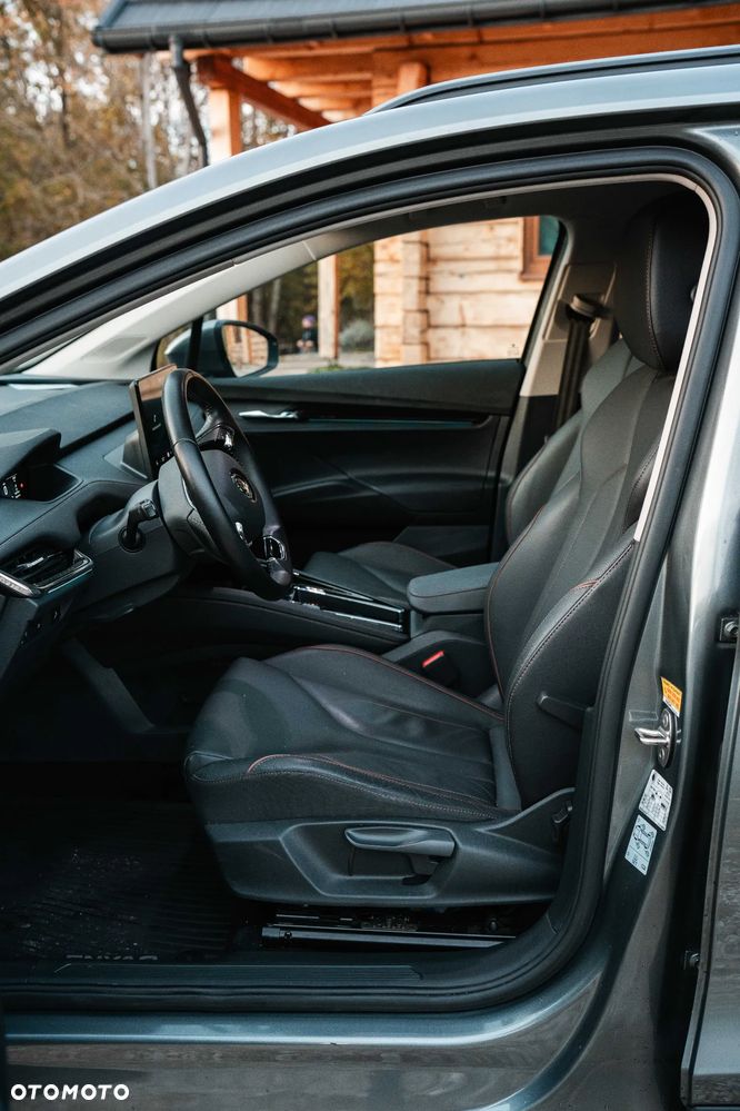 Skoda Enyaq 60 62kWh Clever - 22