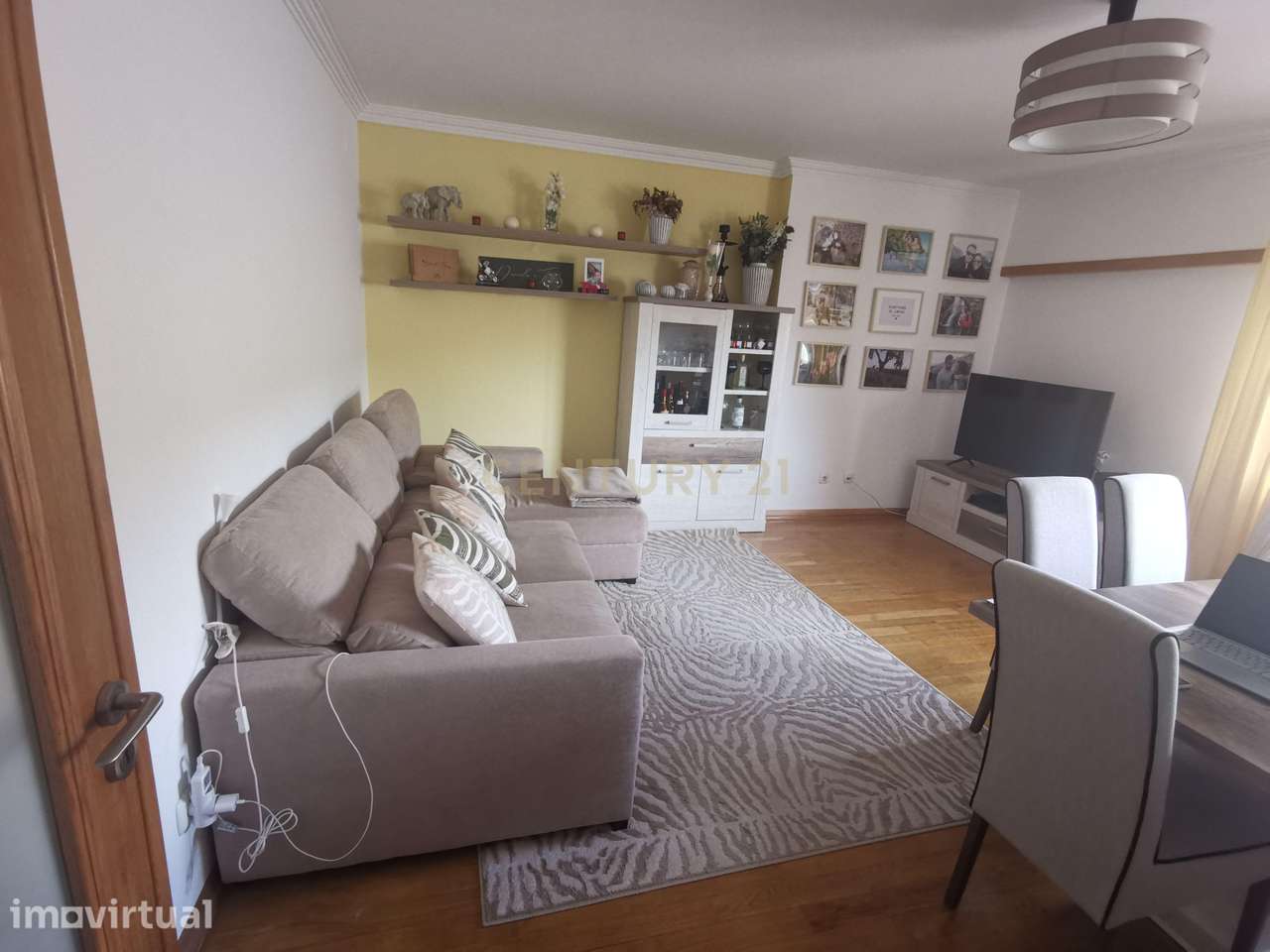 Apartamento T2 predio com elevador -  Arrecadação e Lugar de Garagem- - Grande imagem: 4/20