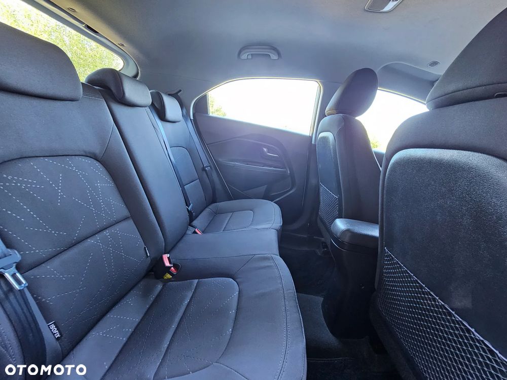 Kia Rio 1.2 Business Line - 33
