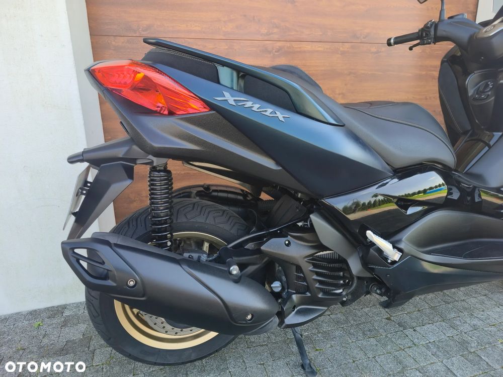 Yamaha X-max - 15