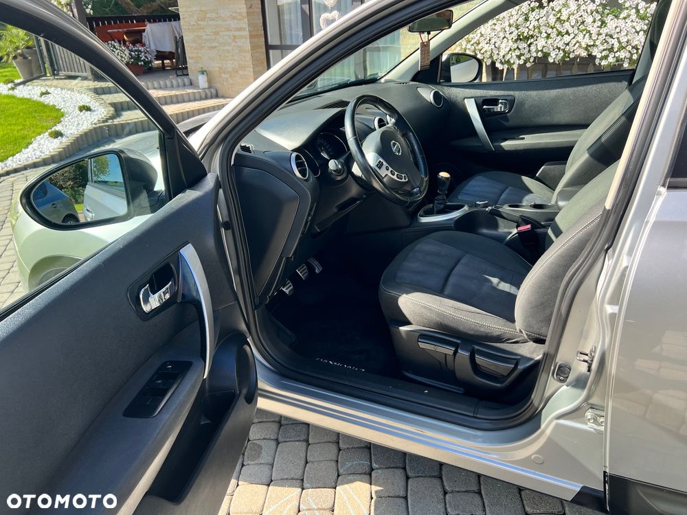 Nissan Qashqai+2 2.0 dCi 4x4 Tekna - 24