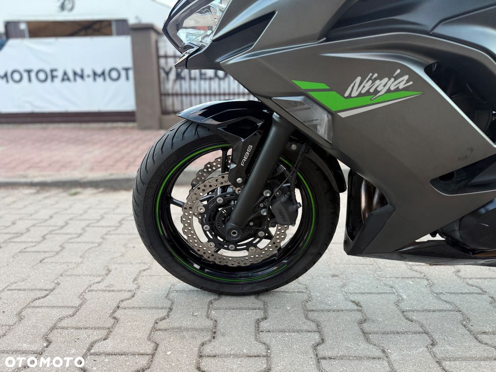 Kawasaki Ninja - 23