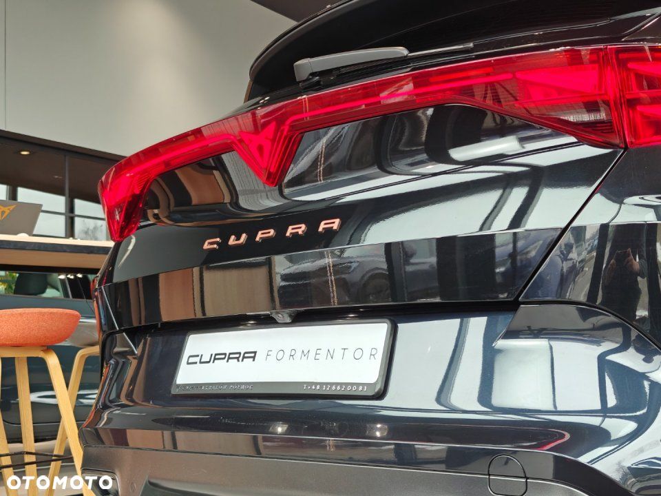 Cupra Formentor - 12