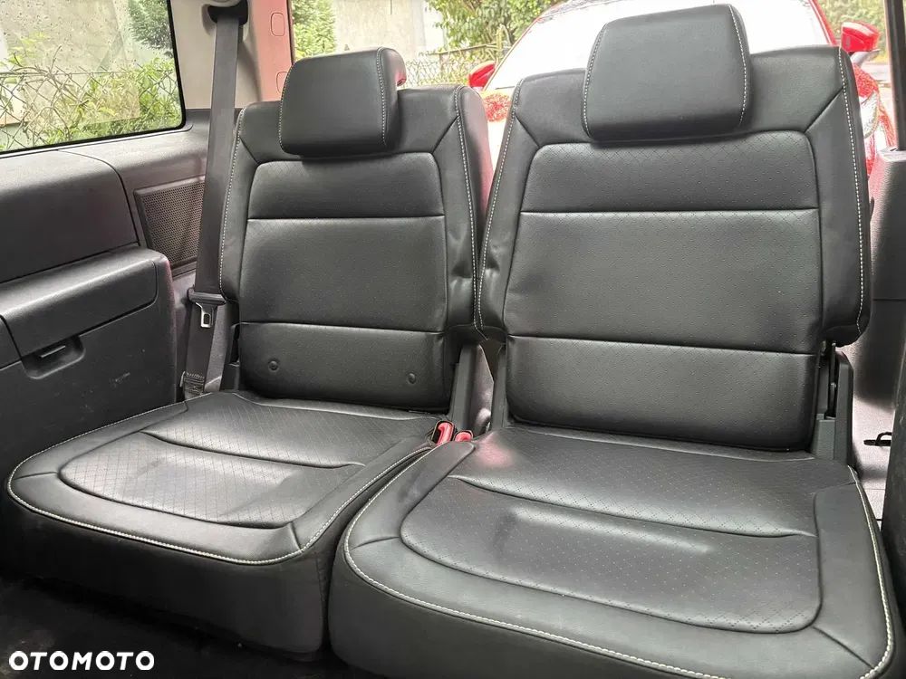Ford Flex - 12