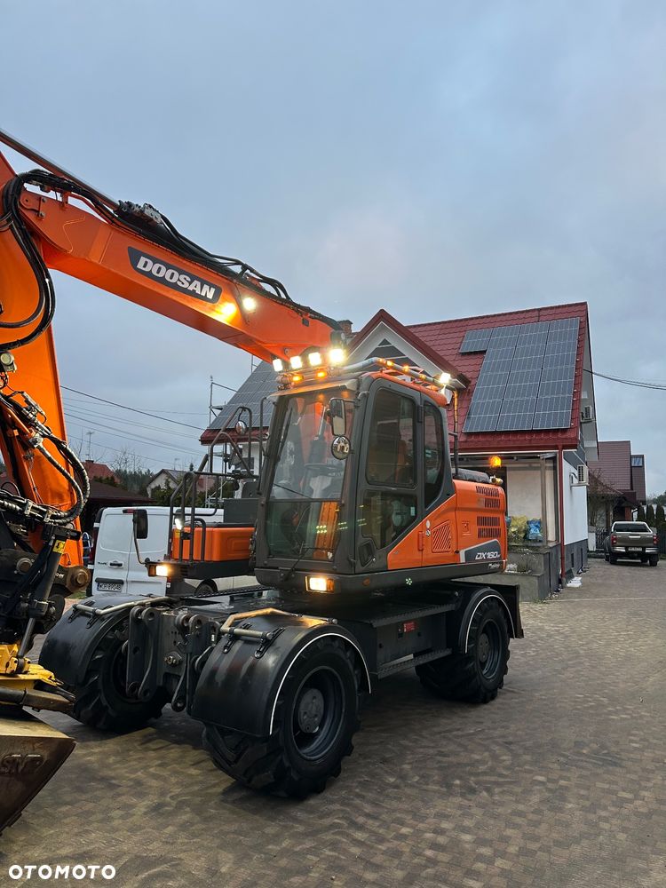 Doosan Dx160 w5 - 12