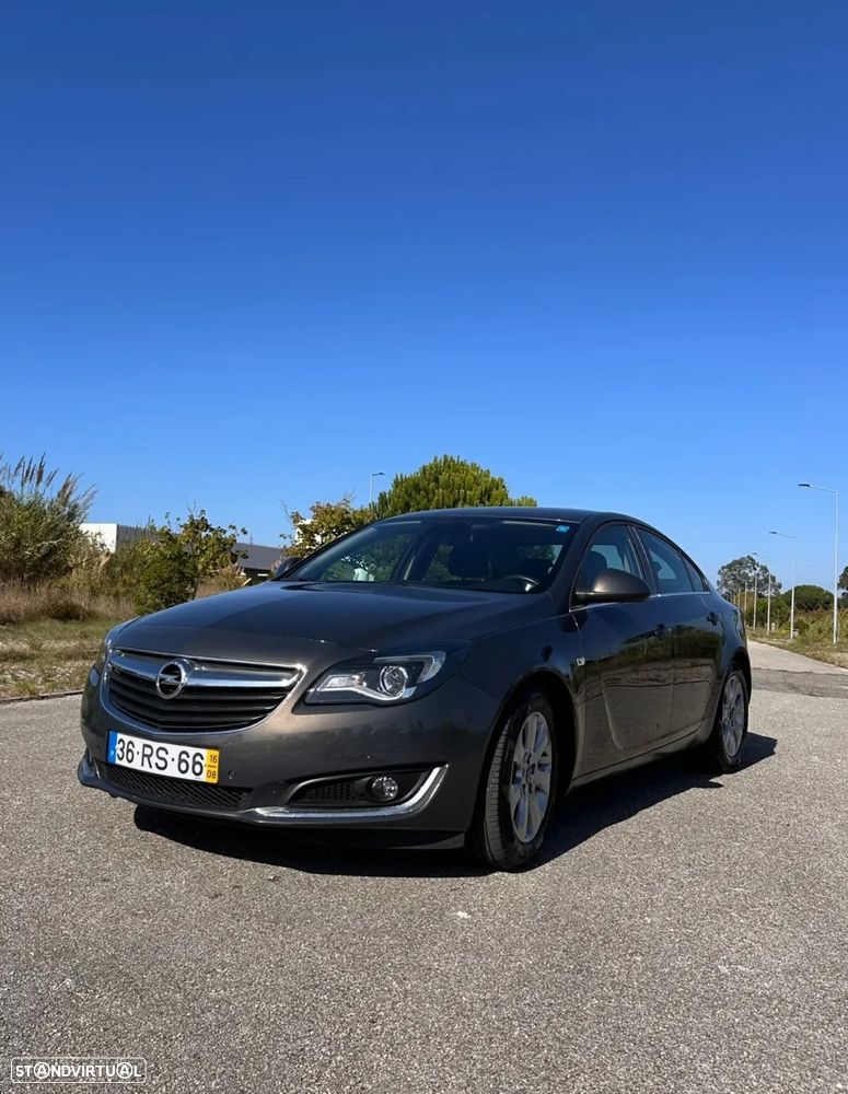 Opel Insignia 1.6 CDTi Executive S/S - 2