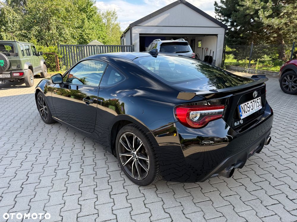 Toyota GT86 2.0 Premium - 5