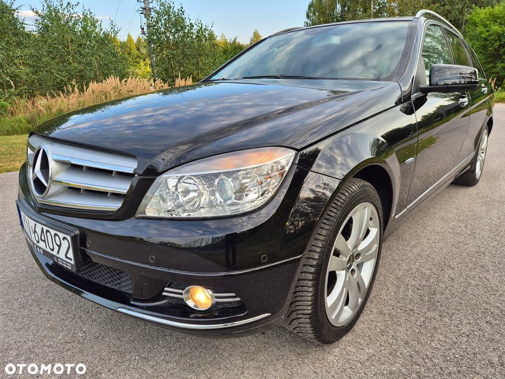 Mercedes-Benz Klasa C 180 T Kompressor BlueEFFICIENCY Avantgarde - 4