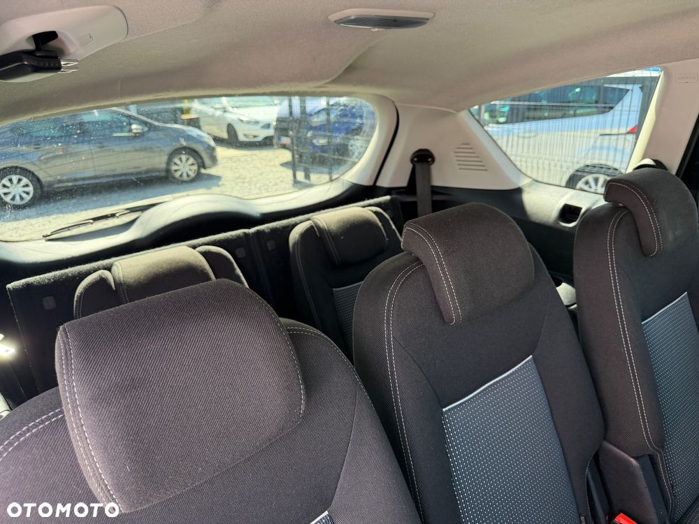 Ford S-Max 1.6 EcoBoost Titanium - 22