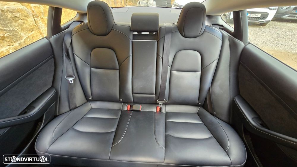 Tesla Model 3 - 57