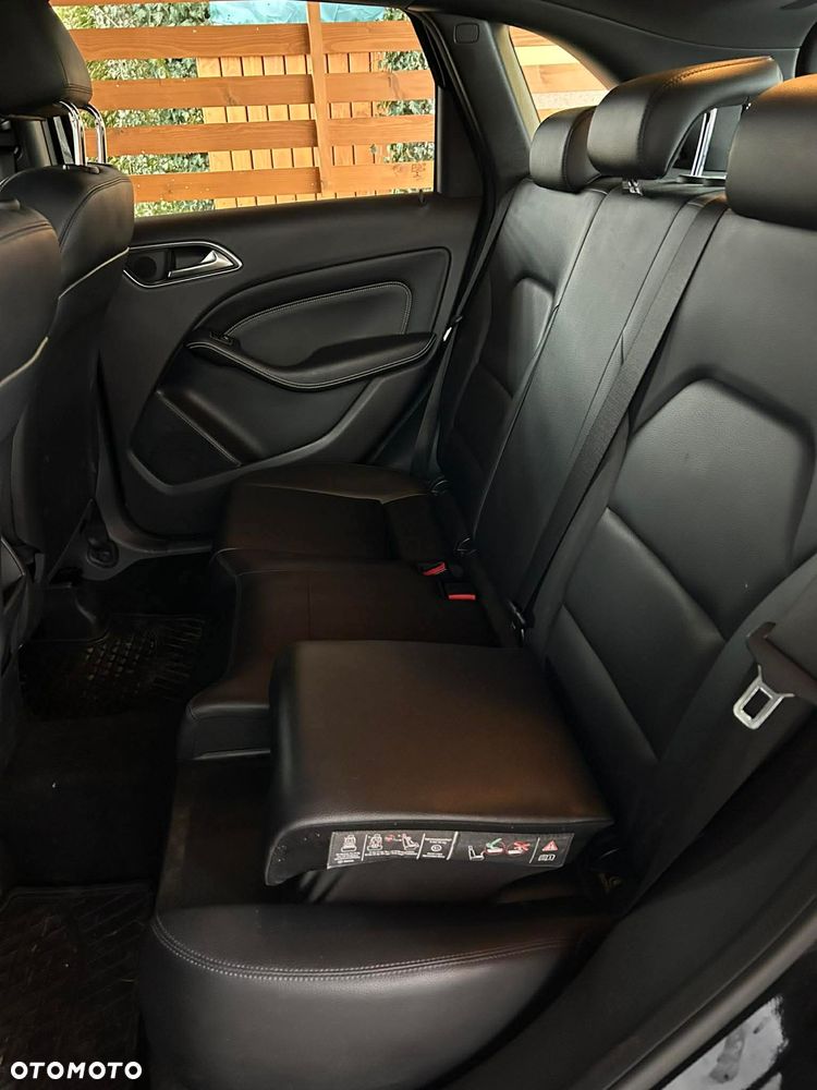 Mercedes-Benz Klasa B 180 CDI (BlueEFFICIENCY) - 11