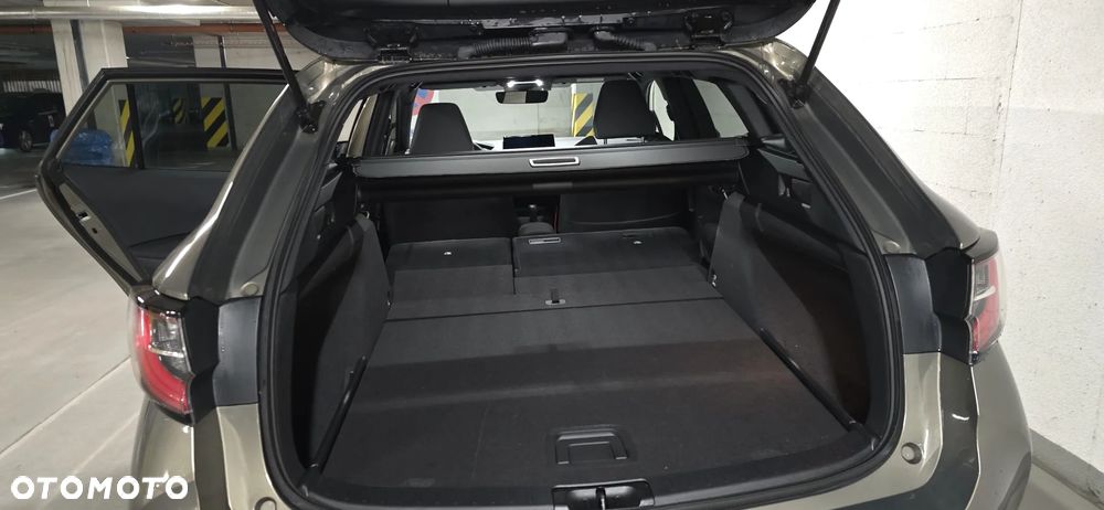 Suzuki Swace 1.8 Hybrid Premium Plus CVT - 6