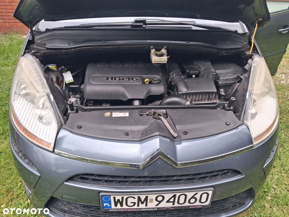 Citroën C4 Picasso 2.0 HDi FAP Exclusive - 3