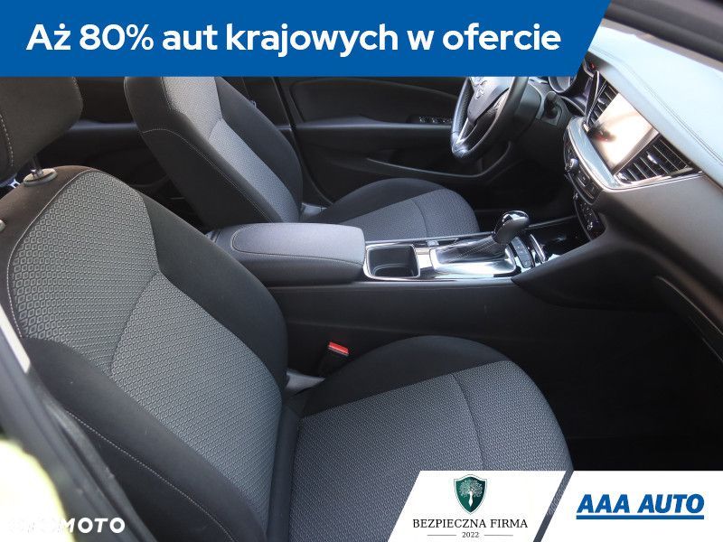Opel Insignia - 11