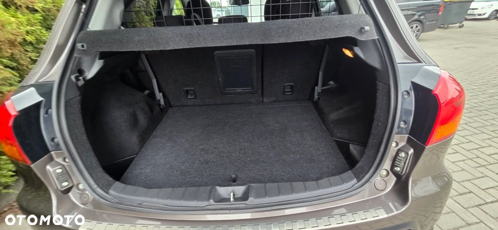 Mitsubishi ASX 1.6 2WD Instyle - 32