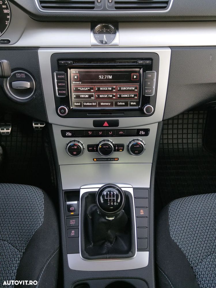 Volkswagen Passat 1.6TDI BlueMotion Tehnology Trendline - 18