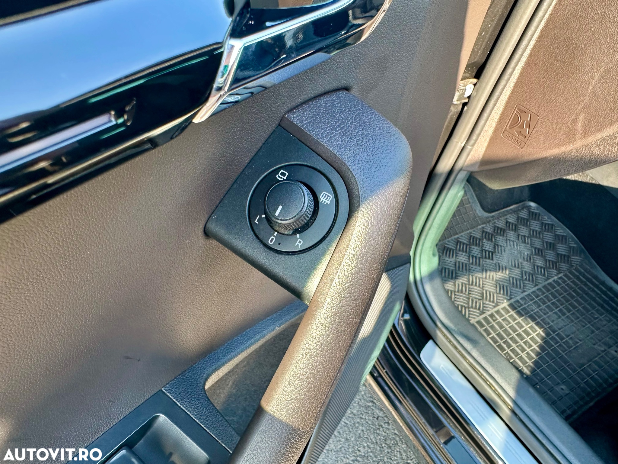 Skoda Octavia 2.0 TDI DSG L&K - 22