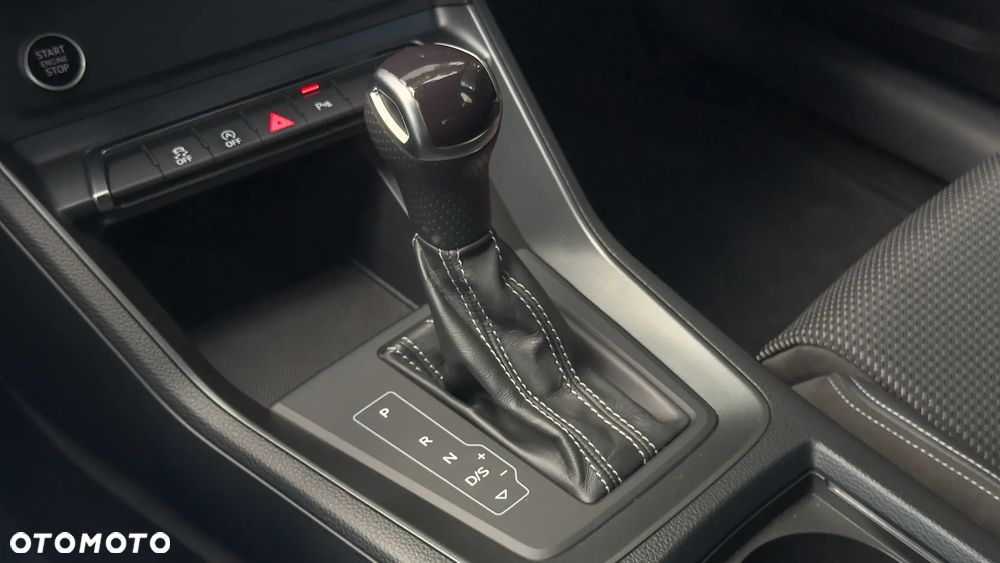 Audi Q3 35 TFSI mHEV S-Line S tronic - 23