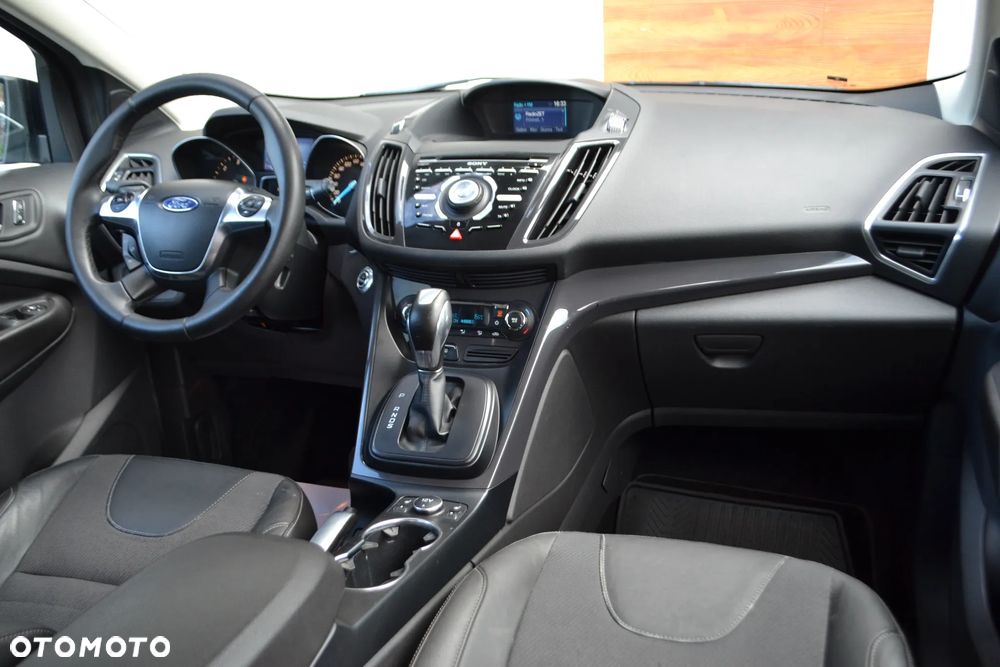 Ford Kuga - 17