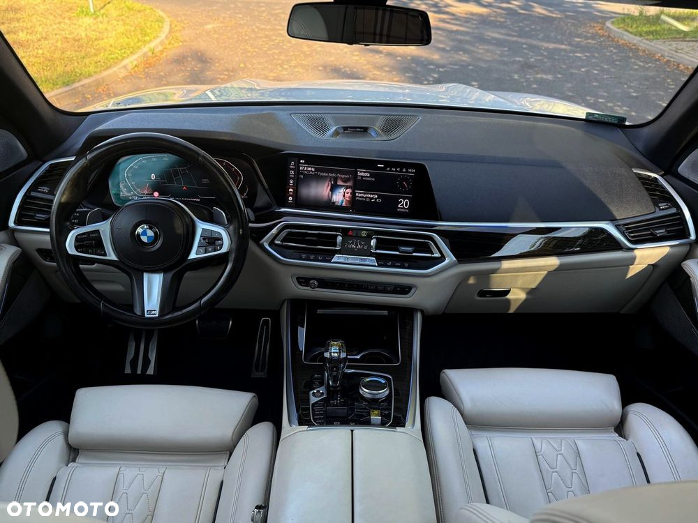 BMW X5 xDrive30d sport - 25