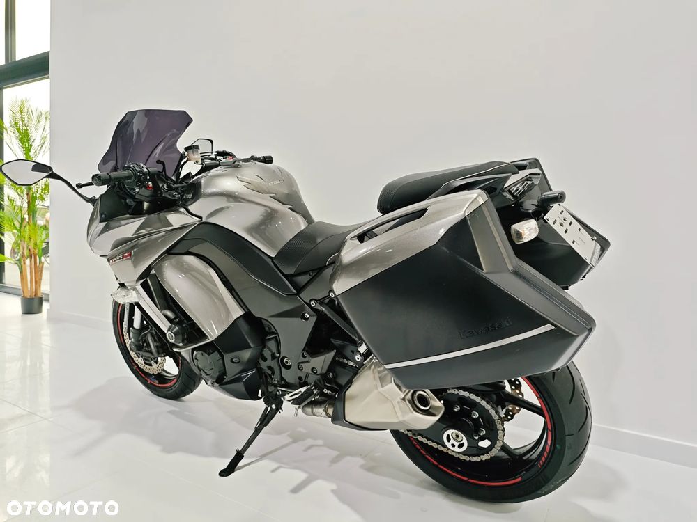 Kawasaki Ninja 1000 SX - 11