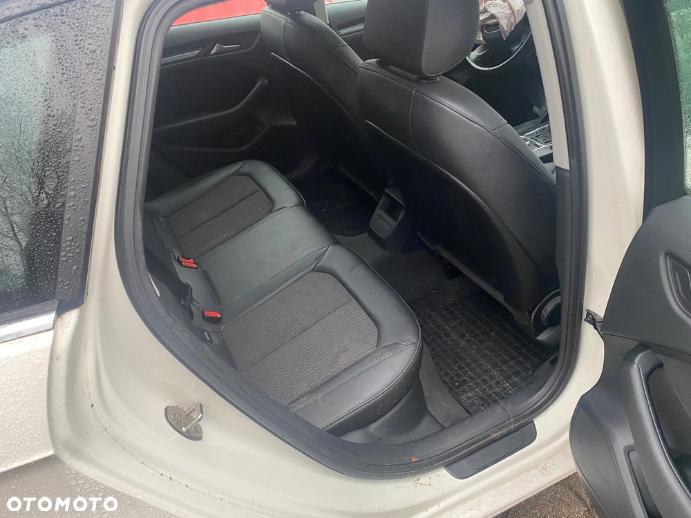 Audi A3 Sportback 2.0 TDI S tronic Ambition - 11