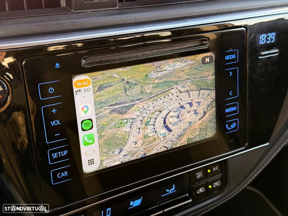 Toyota Auris Touring Sports 1.8 HSD Freestyle - 7