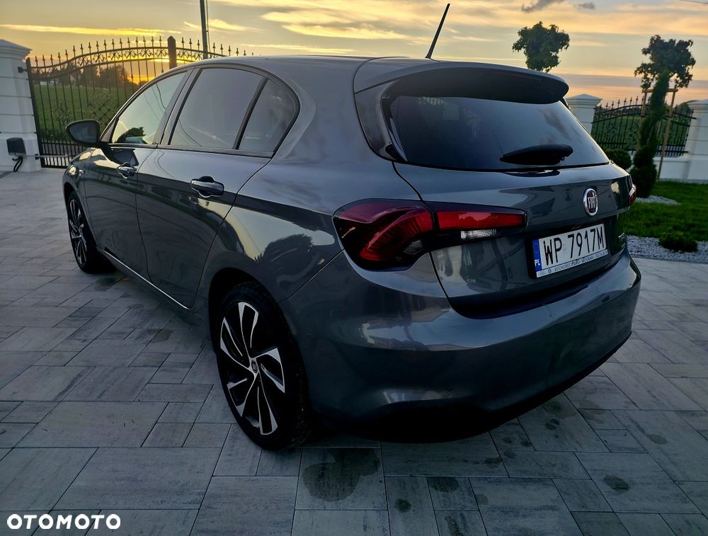 Fiat Tipo 1.4 T-Jet 16v S-Design - 9