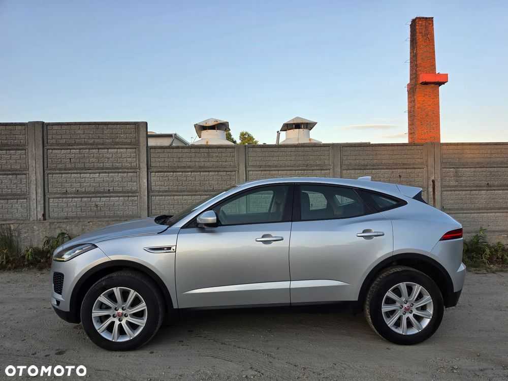 Jaguar E-Pace P200 AWD R-Dynamic S - 38