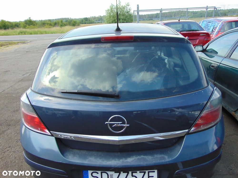 KLAPA BAGAŻNIKA TYŁ TYLNIA TYLNA OPEL ASTRA HB Z163 5D