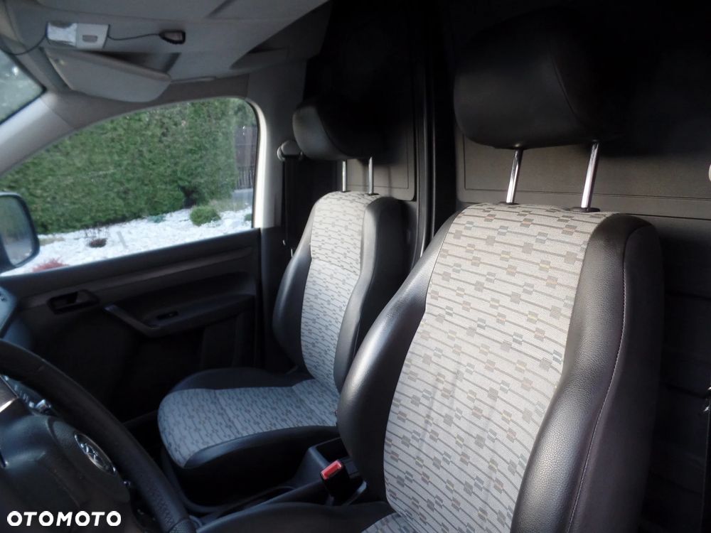Volkswagen CADDY MAXI LONG - 6