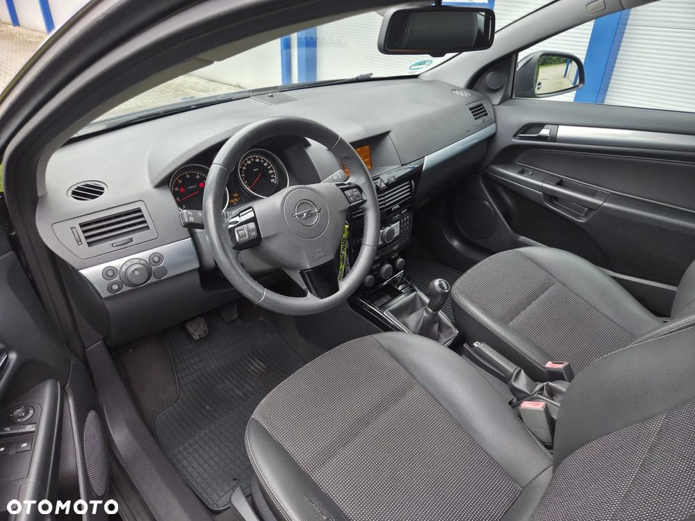 Opel Astra 1.8 Edition - 15