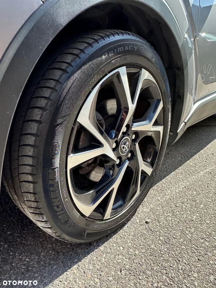 Toyota C-HR 1.8 Hybrid Executive - 23