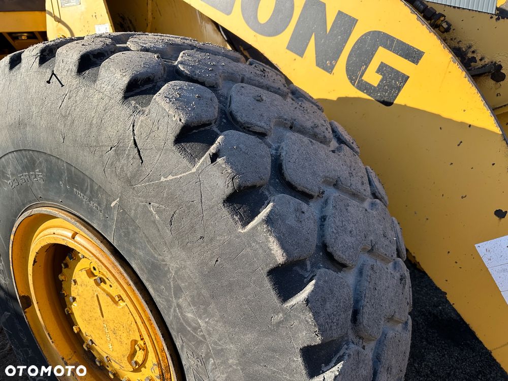 Liu Gong CLG862 lll Cat Liebherr JCB - 9