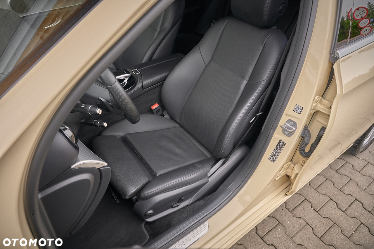 Mercedes-Benz Klasa E 200 d 9G-TRONIC - 24
