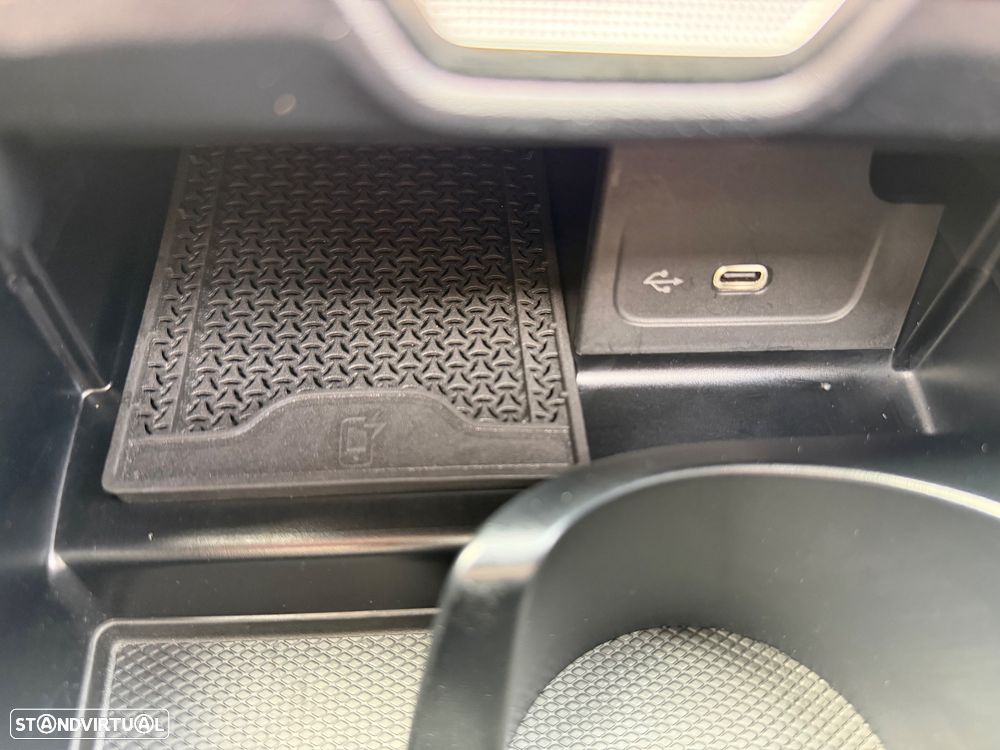 Mercedes-Benz C 300 de AMG Line - 12