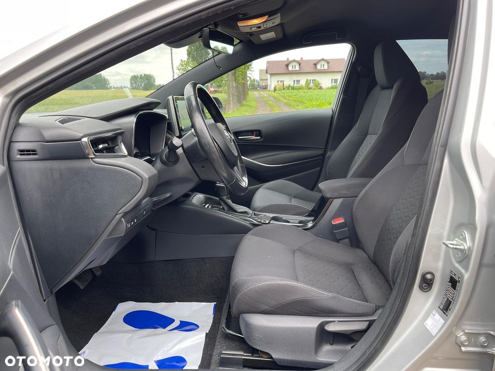 Toyota Corolla 1.8 Comfort - 17