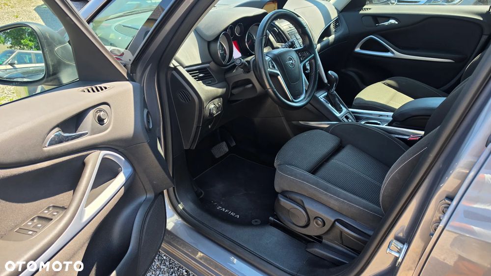 Opel Zafira Tourer 2.0 CDTI Automatik drive - 6