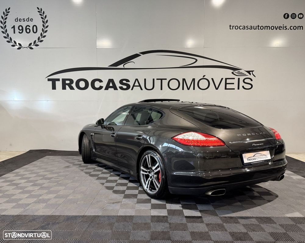Porsche Panamera - 8