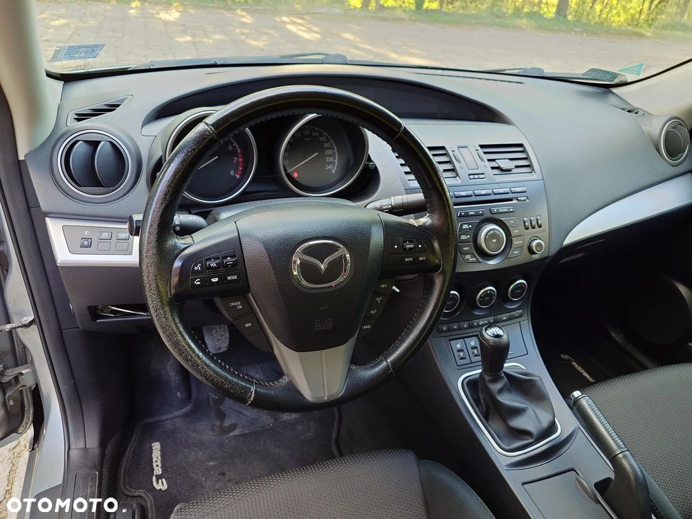 Mazda 3 - 19
