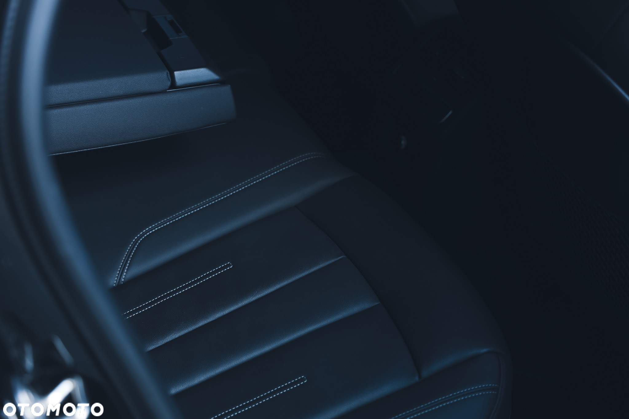 Audi A4 2.0 TFSI ultra S tronic sport - 15