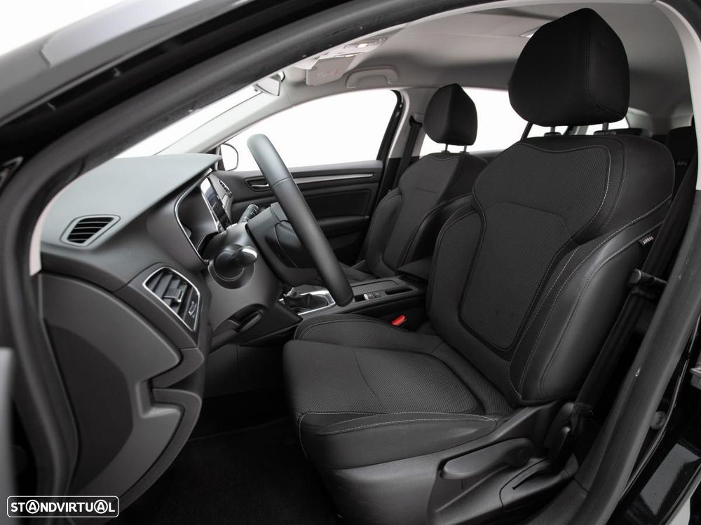 Renault Mégane Sport Tourer 1.5 Blue dCi Equilibre EDC - 8