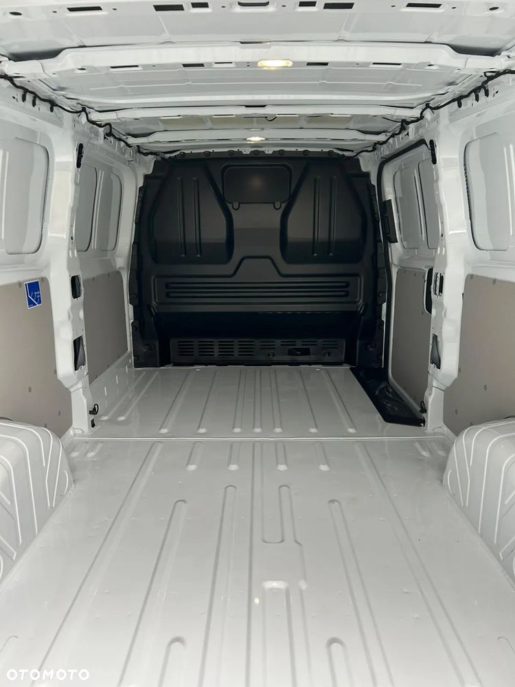 Volkswagen Transporter - 10