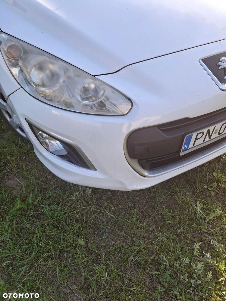 Peugeot 308 2012 photo 4