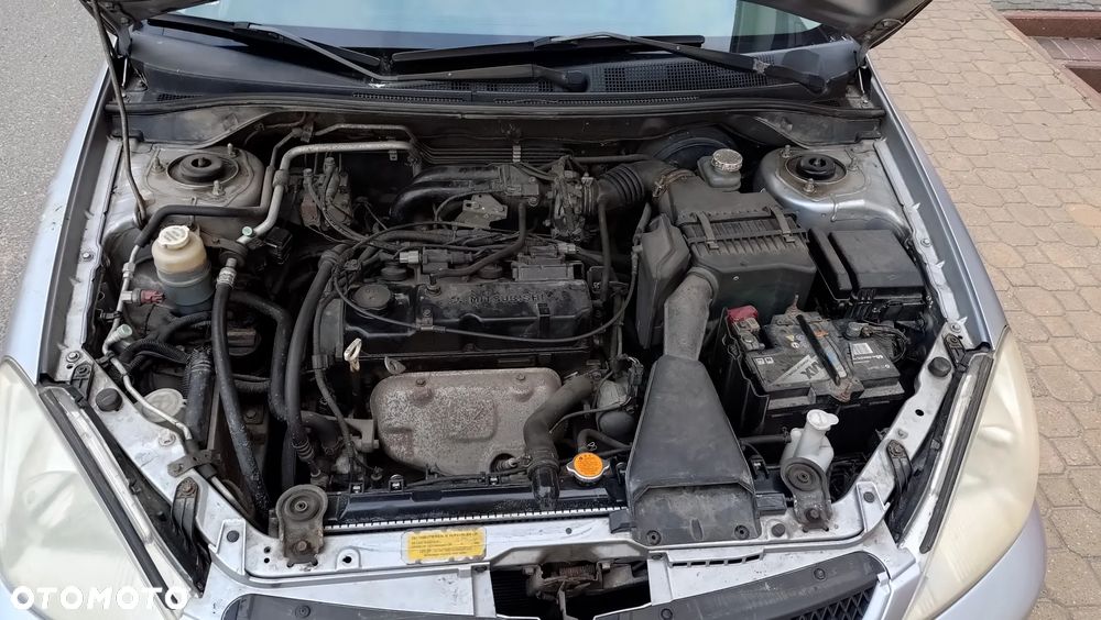 Mitsubishi Lancer 1.6 Comfort - 10