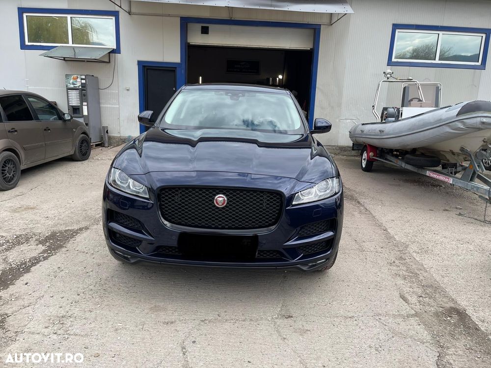 Jaguar F-Pace 20d AWD Aut. Prestige - 4