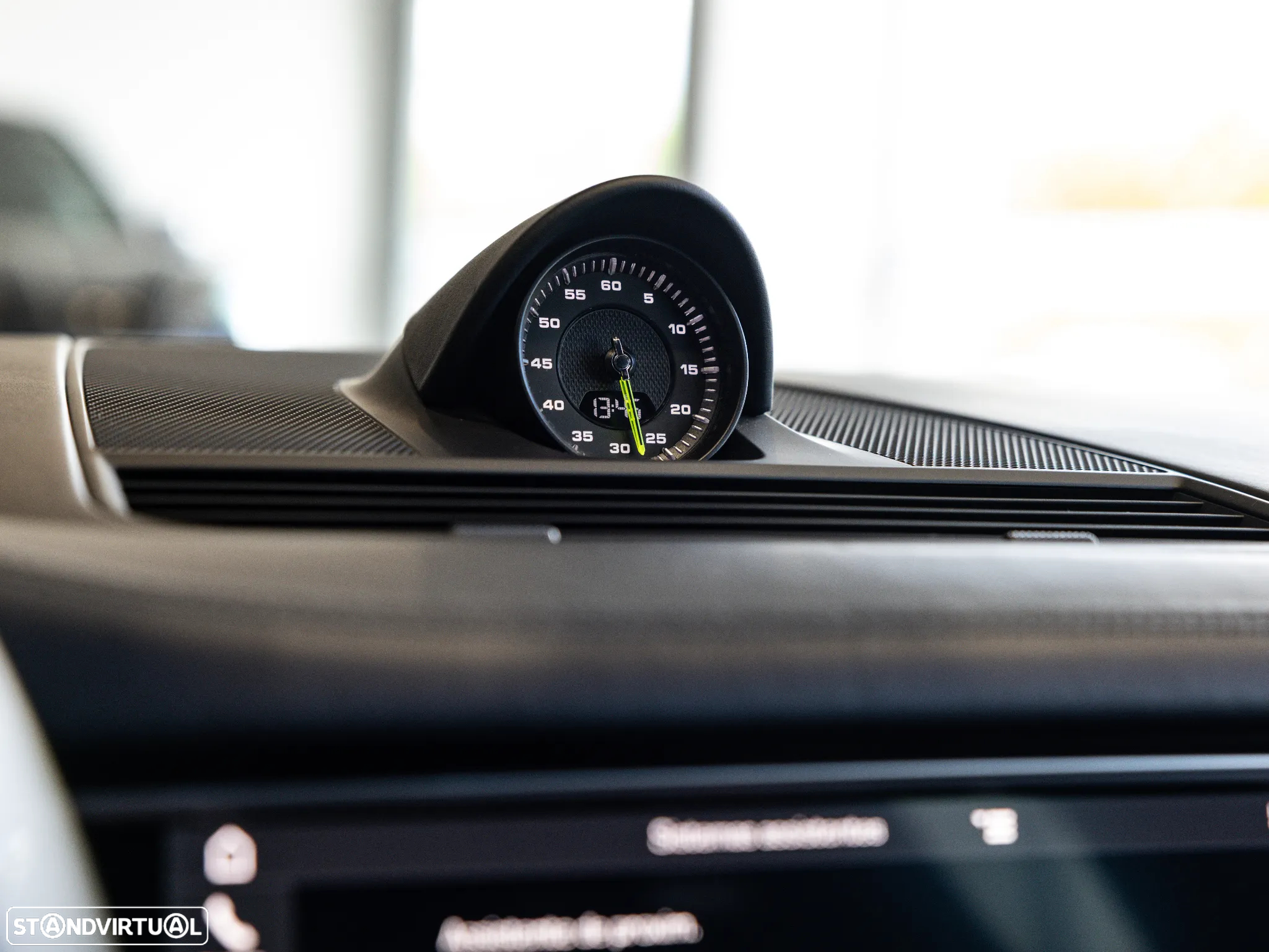 Porsche Panamera Sport Turismo 4 E-Hybrid - 36
